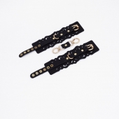 Черные кожаные наручники с узорами и золотистой фурнитурой - Crazy Handmade - купить с доставкой в Обнинске