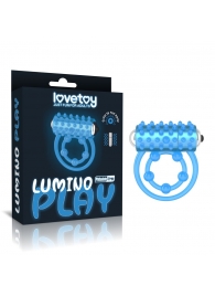 Голубое, светящееся в темноте виброкольцо Lumino Play Vibrating Penis Ring - Lovetoy - в Обнинске купить с доставкой