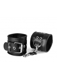 Черные кожаные наручники с ремешком с двумя карабинами на концах - Sitabella - купить с доставкой в Обнинске