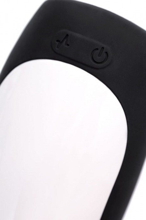 Черно-белый перезаряжаемый мастурбатор Erotist Hailstorm - Erotist Adult Toys - в Обнинске купить с доставкой Черно-белый перезаряжаемый мастурбатор Erotist Hailstorm - Erotist Adult Toys - в Обнинске купить с доставкой