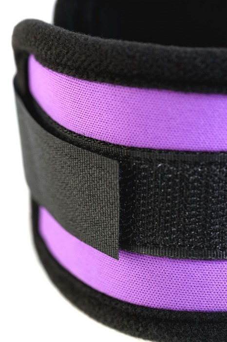 Наручники из неопрена фиолетового цвета - ToyFa - купить с доставкой в Обнинске