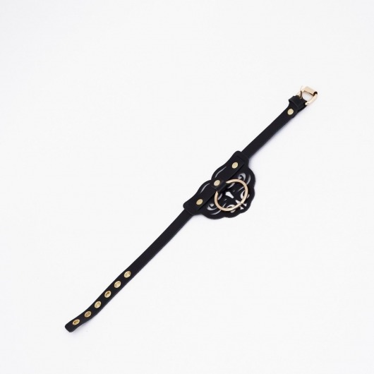 Черный чокер с клепками и золотистой фурнитурой - Crazy Handmade - купить с доставкой в Обнинске Черный чокер с клепками и золотистой фурнитурой - Crazy Handmade - купить с доставкой в Обнинске